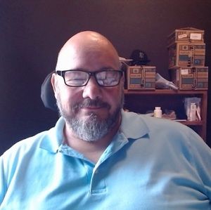 Meet your Posher, Rolando